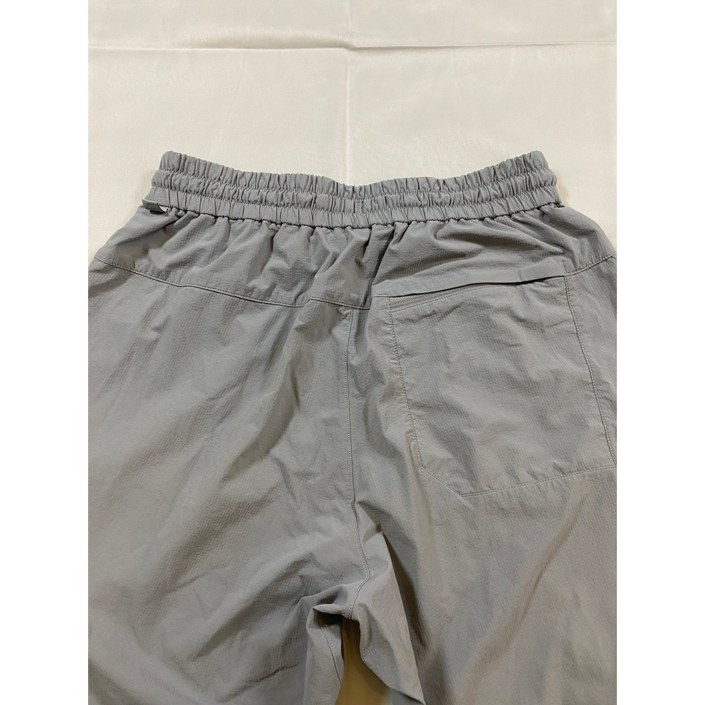 Lululemon Lab Mens Grey Ripstop Utility Shorts Size S Drawstring Athletic - Picture 6 of 9